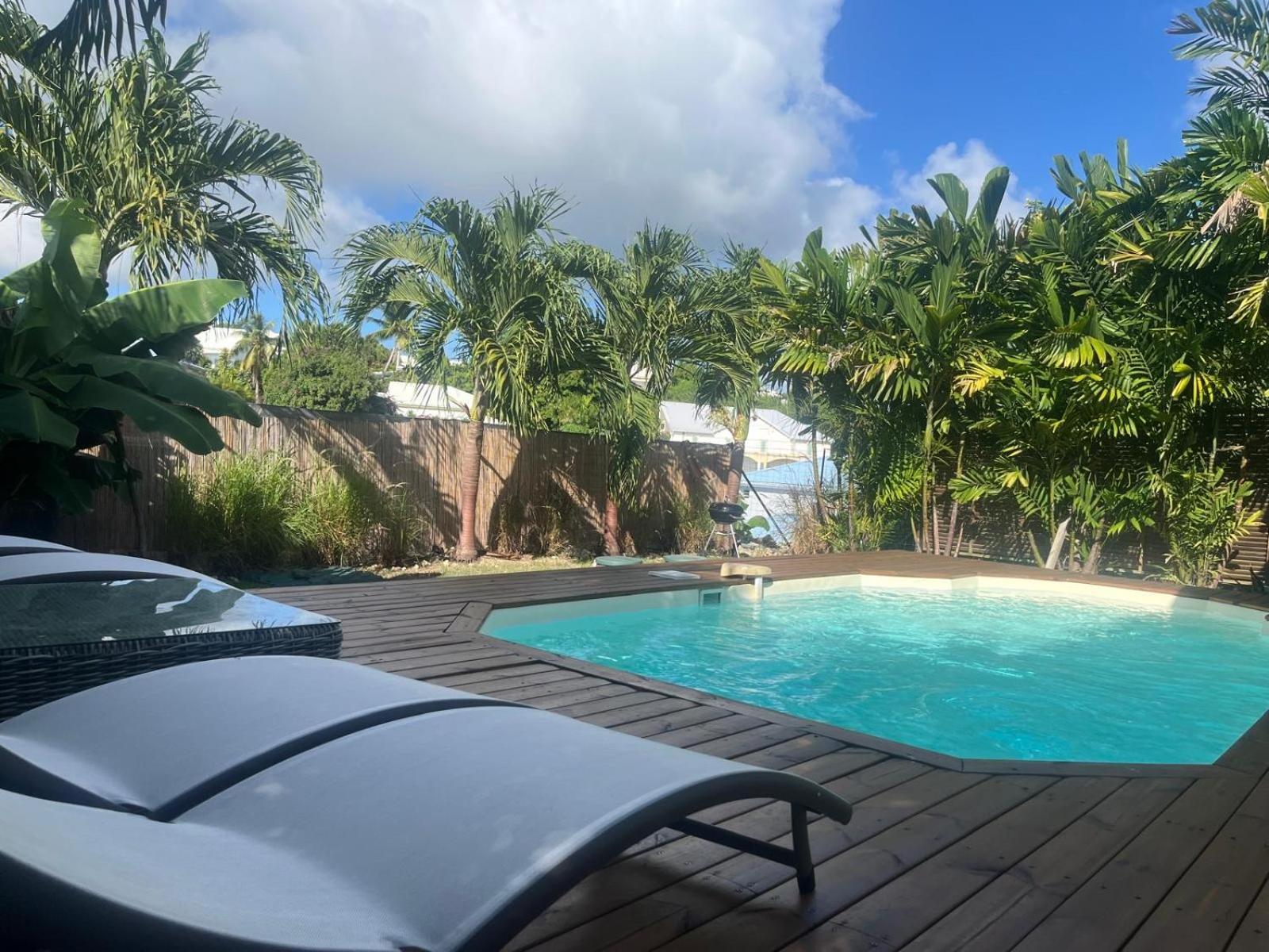Villa Ana 5 Minutes A Pied Des Plages Sainte-Anne  Exterior foto